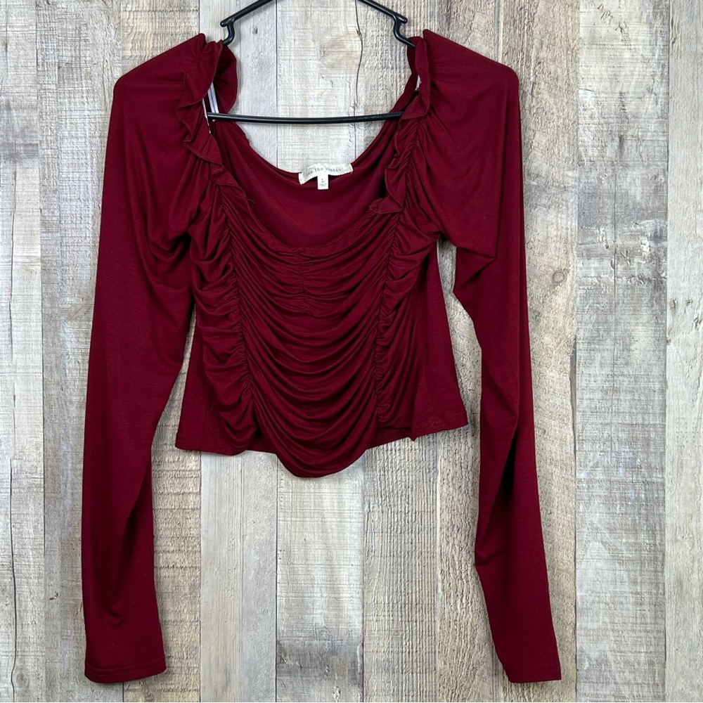 See The Shades Large Jr’s Burgundy Cropped Long Sleeve Scrunched Top